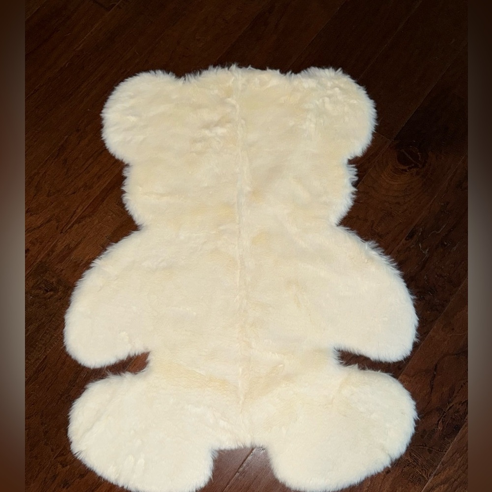 New Soft Off White Children’s Bear Rug